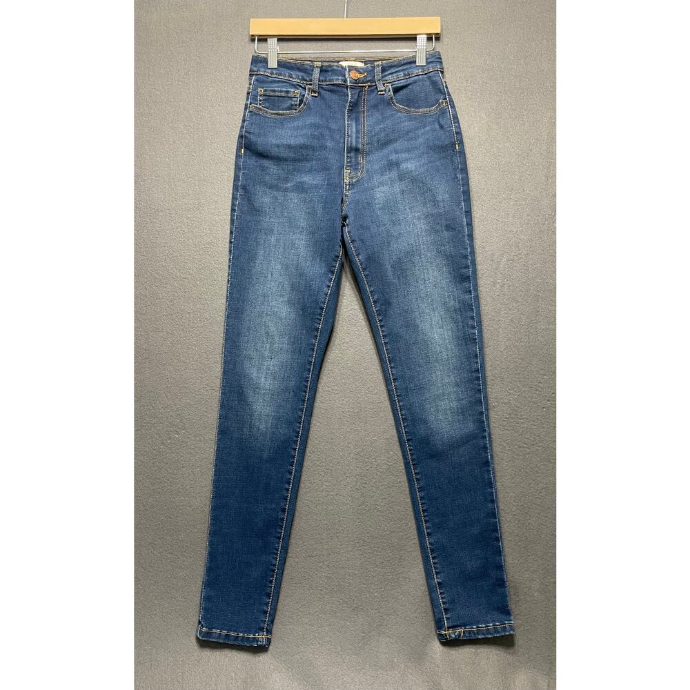 Forever 21 high-rise skinny jeans medium blue wash sz 29(8) chic casual classic